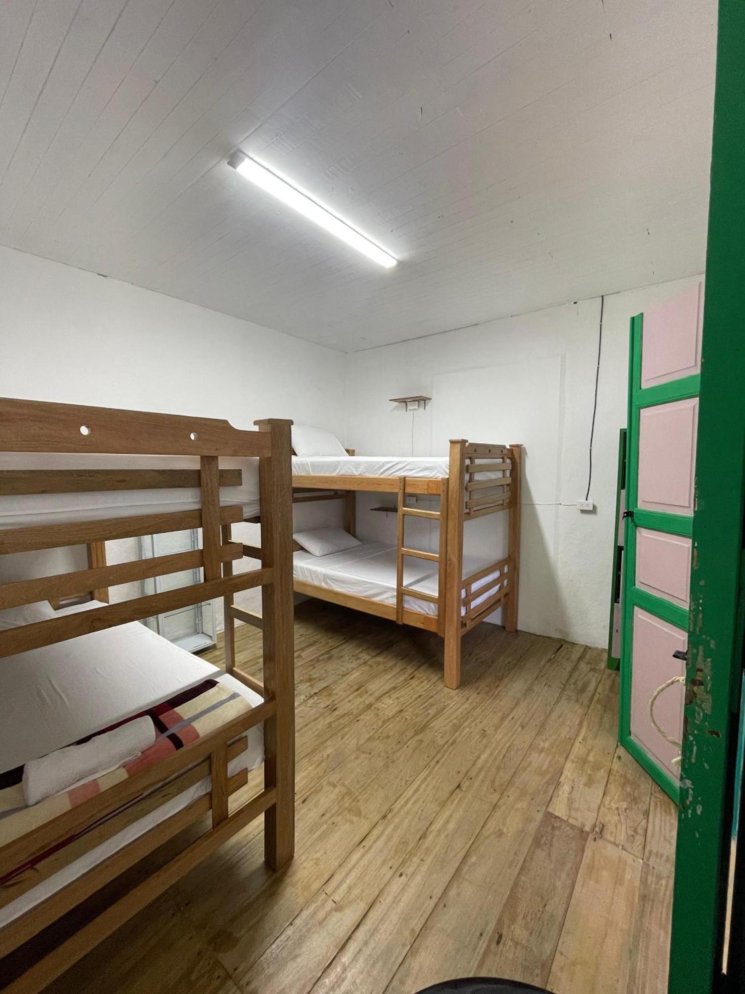 Origen Hostel Jardín Εξωτερικό φωτογραφία