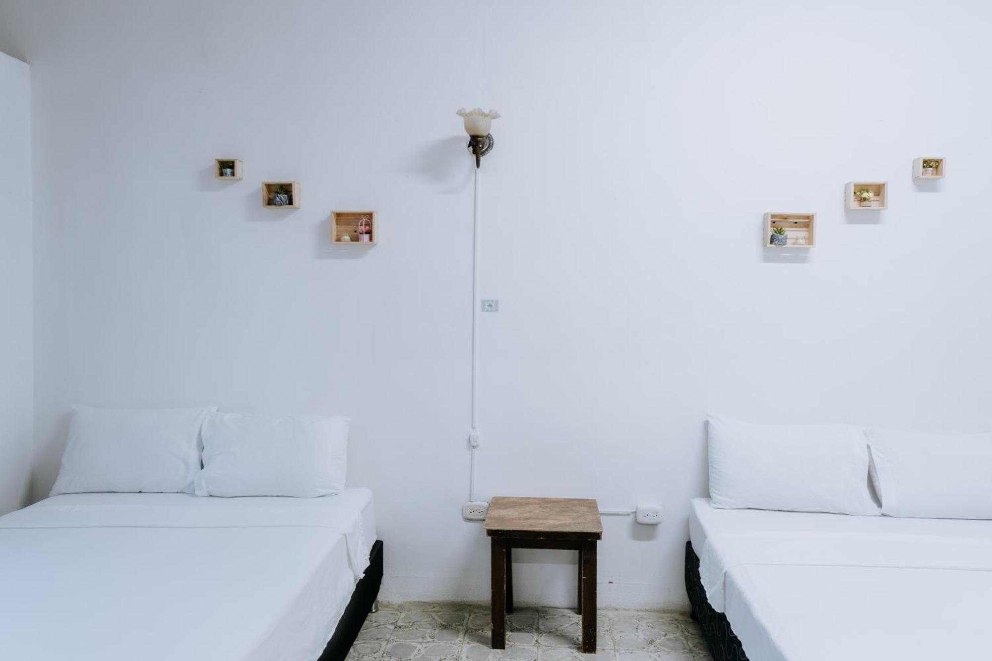 Origen Hostel Jardín Εξωτερικό φωτογραφία